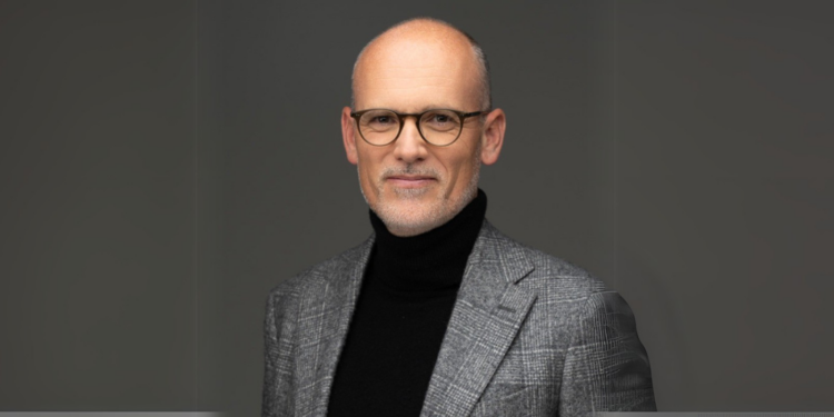 Julien Gattoni, CFO of the World Economic Forum(Photography:media.licdn)