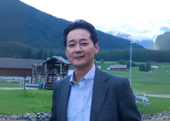 Sony’s Senior Executive Vice President Shiro Kambe (Photography: climatechampions)